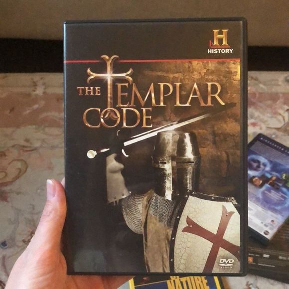 DVD History Bundle - Picture 3 of 16